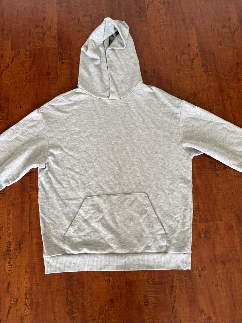 ALO Yoga Men's Heather Gray Hooded Pullover Sweatshirt